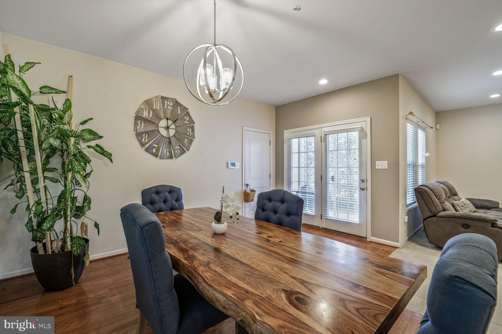 THE CRESCENT AT CHERRY LANE - Residential