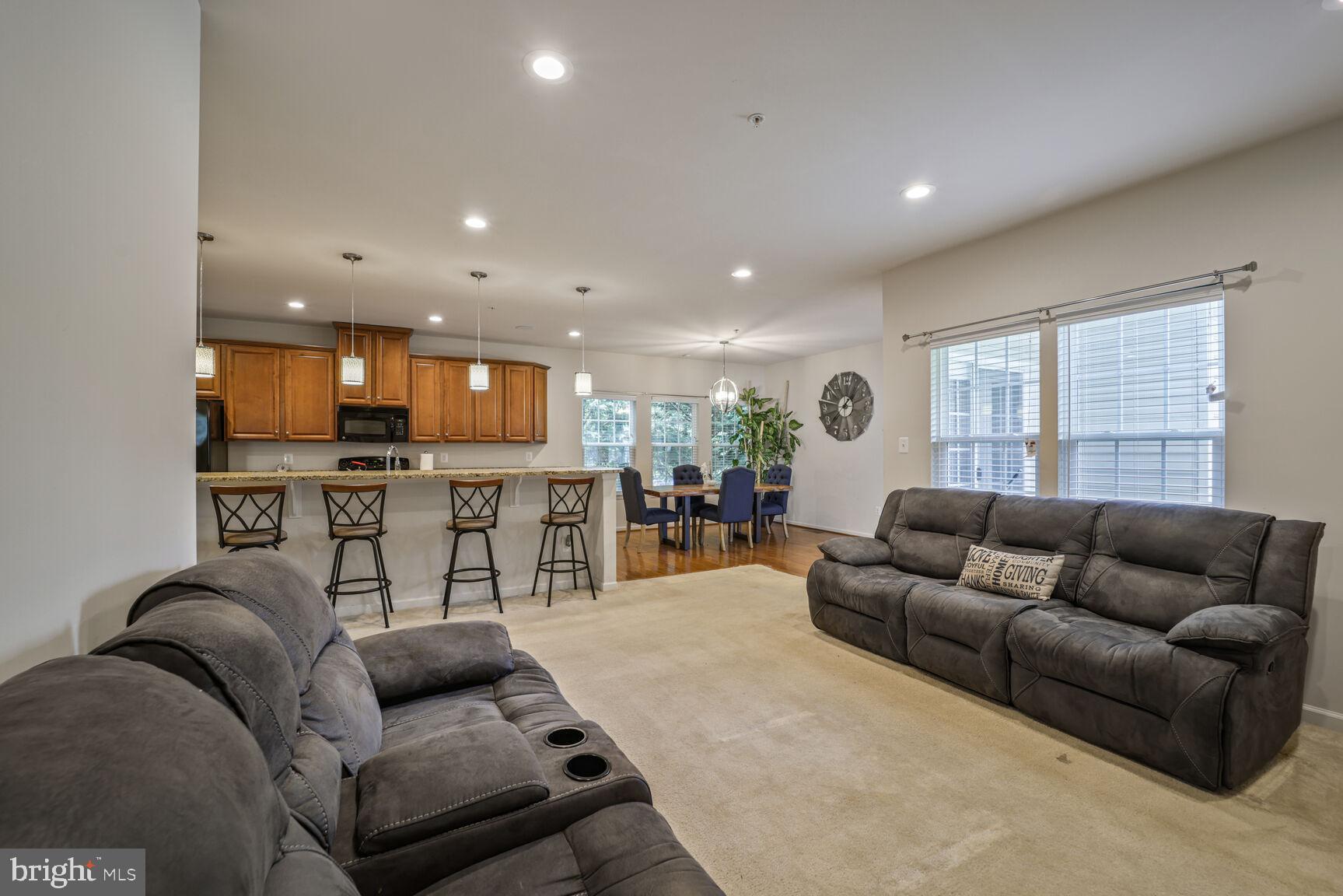 THE CRESCENT AT CHERRY LANE - Residential