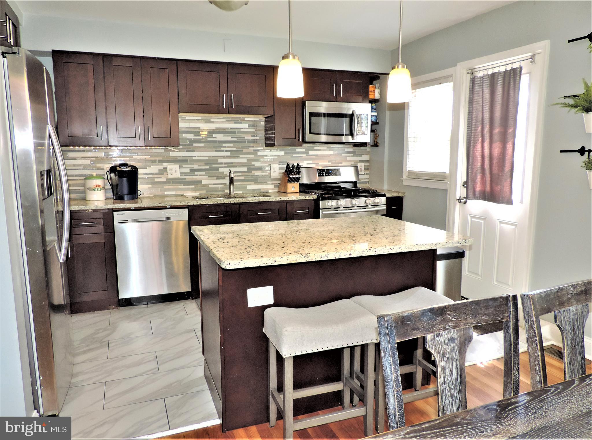 RAMBLEWOOD - Residential