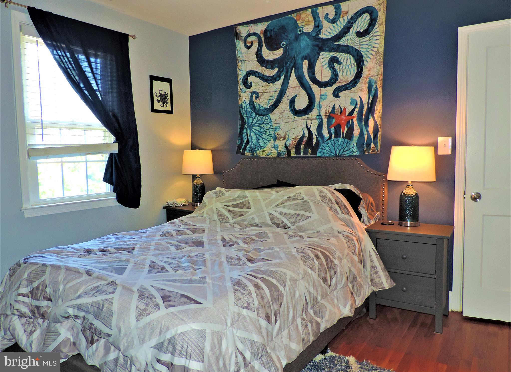 RAMBLEWOOD - Residential