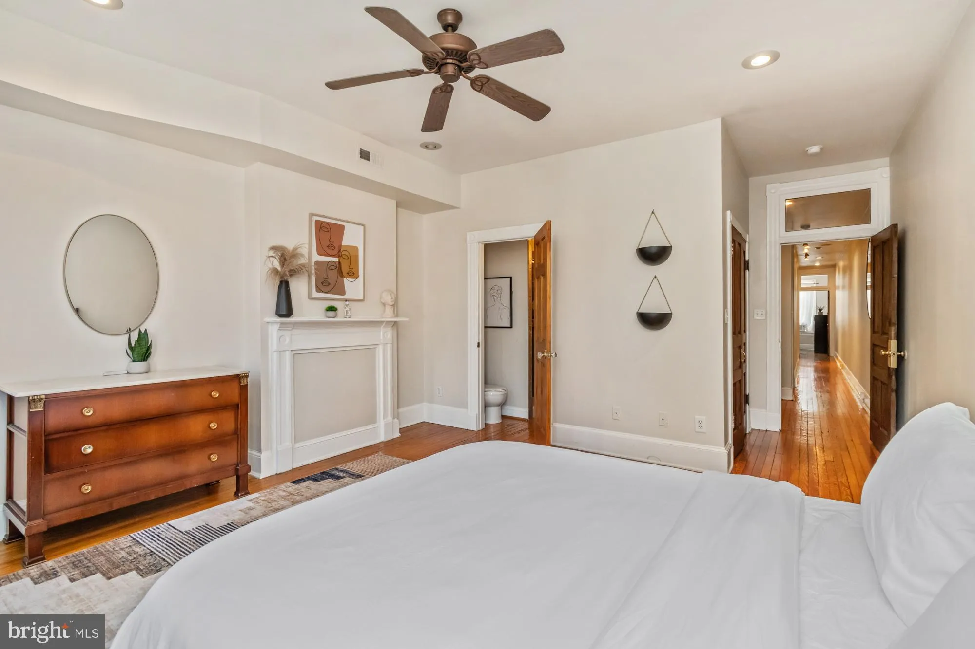 Baltimore, Maryland 21230, United States, 5 Bedrooms Bedrooms, ,5 BathroomsBathrooms,Residential,Active,35861