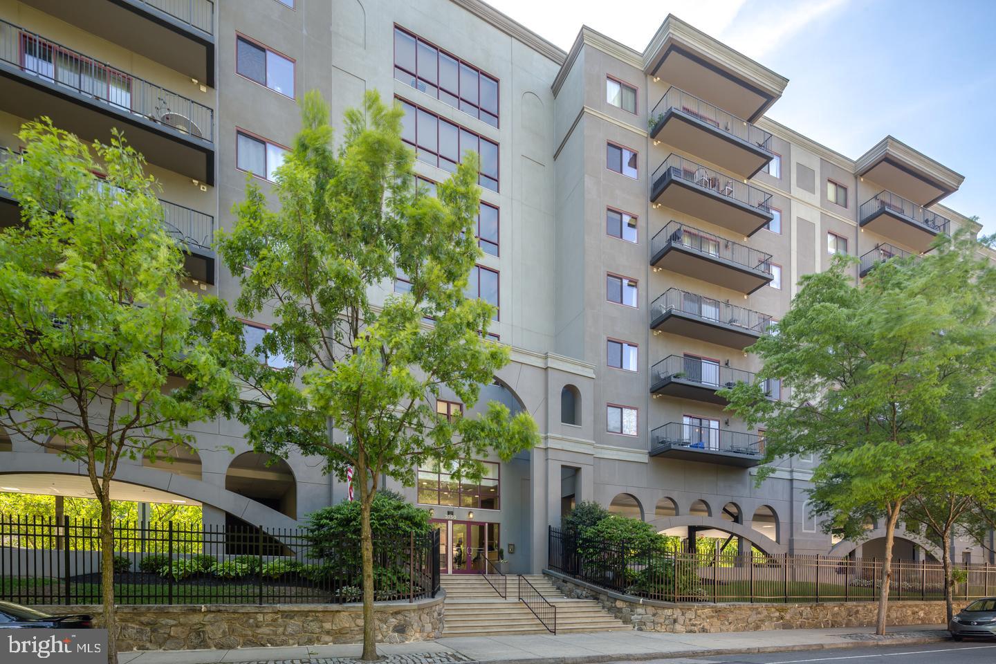 MANAYUNK - Residential Lease