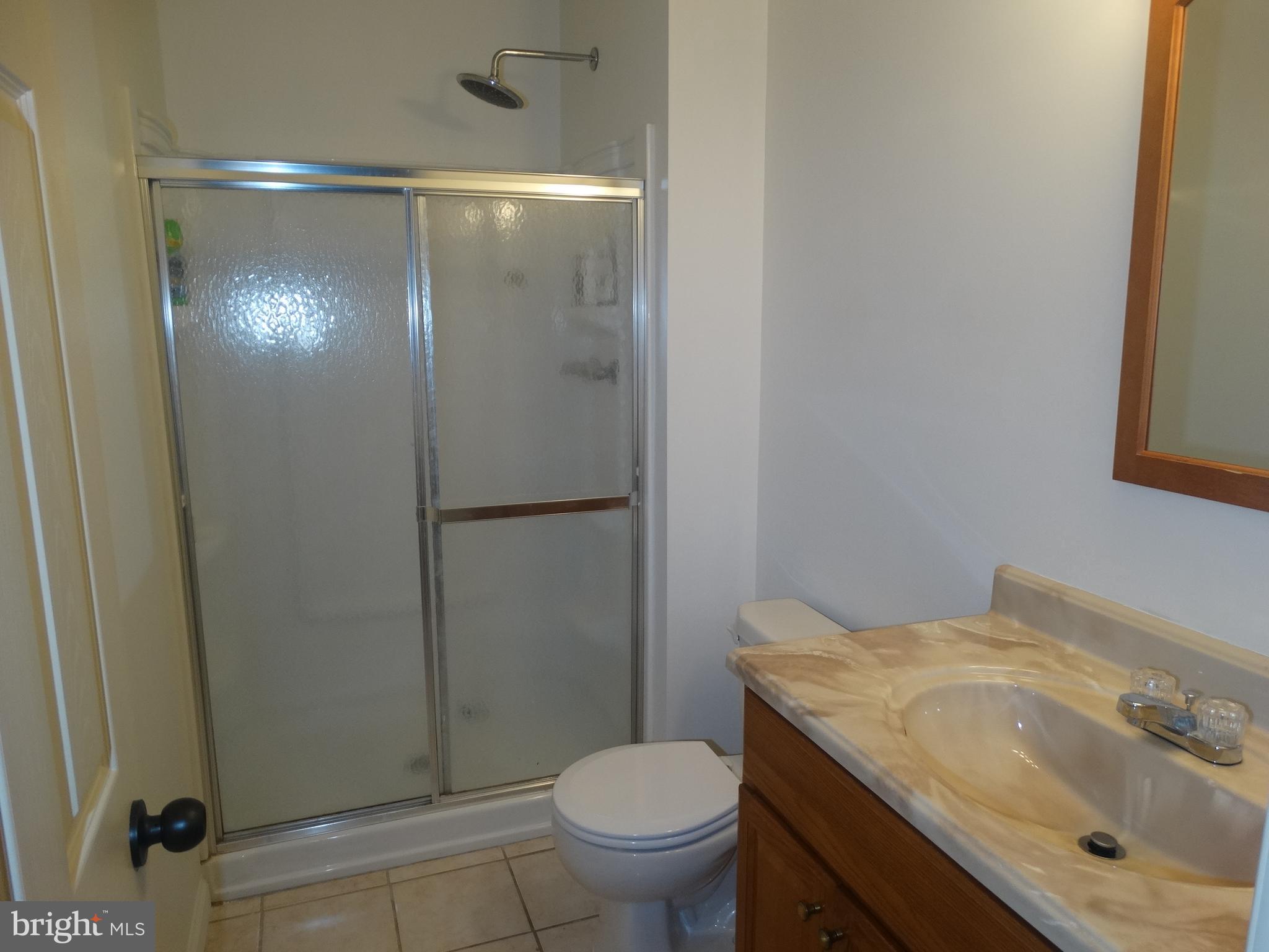 WHISPERING HILLS - Residential