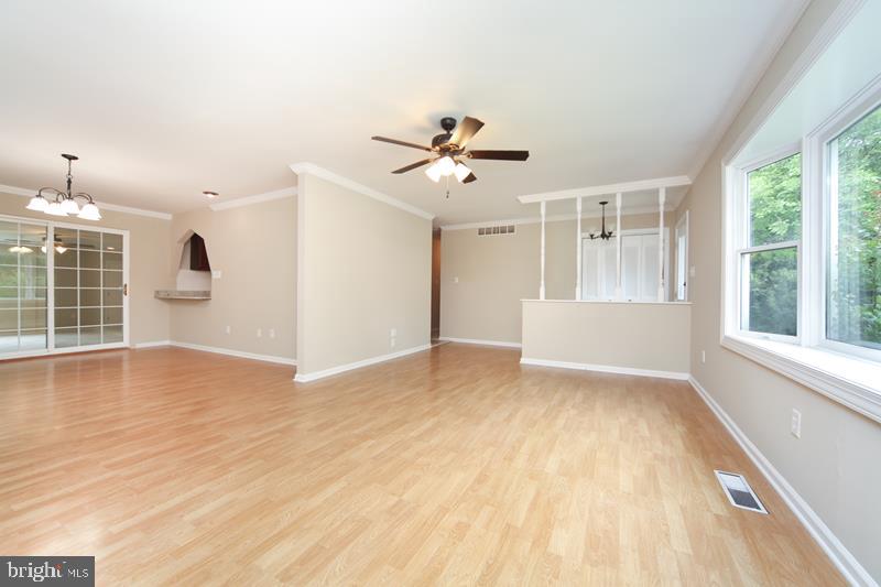 LANSDALE - Residential
