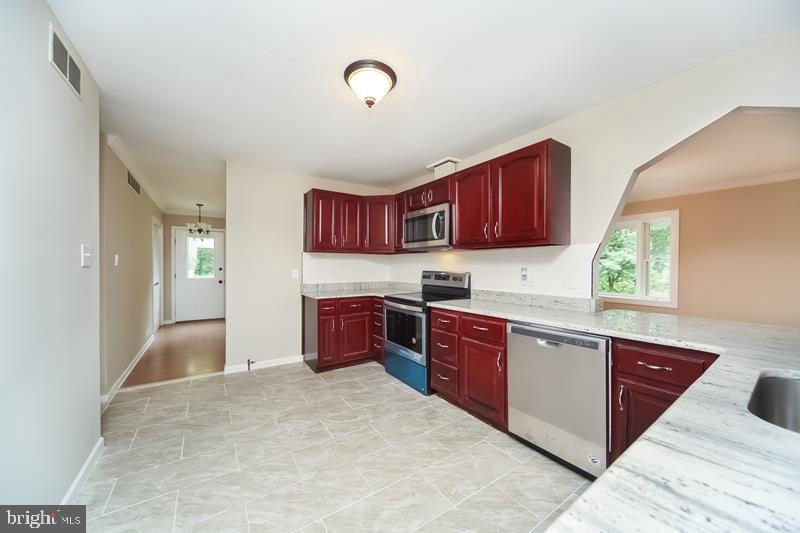 LANSDALE - Residential