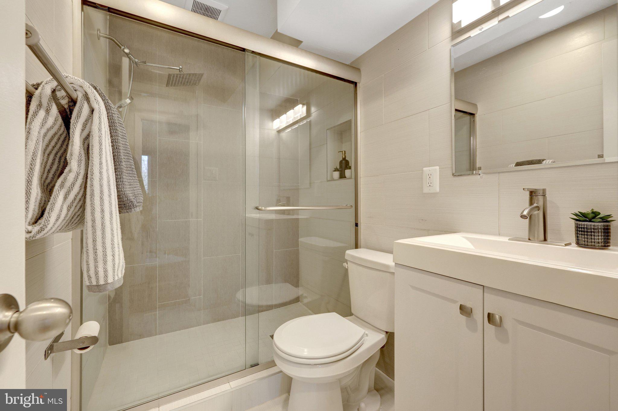 MANTUA - Residential