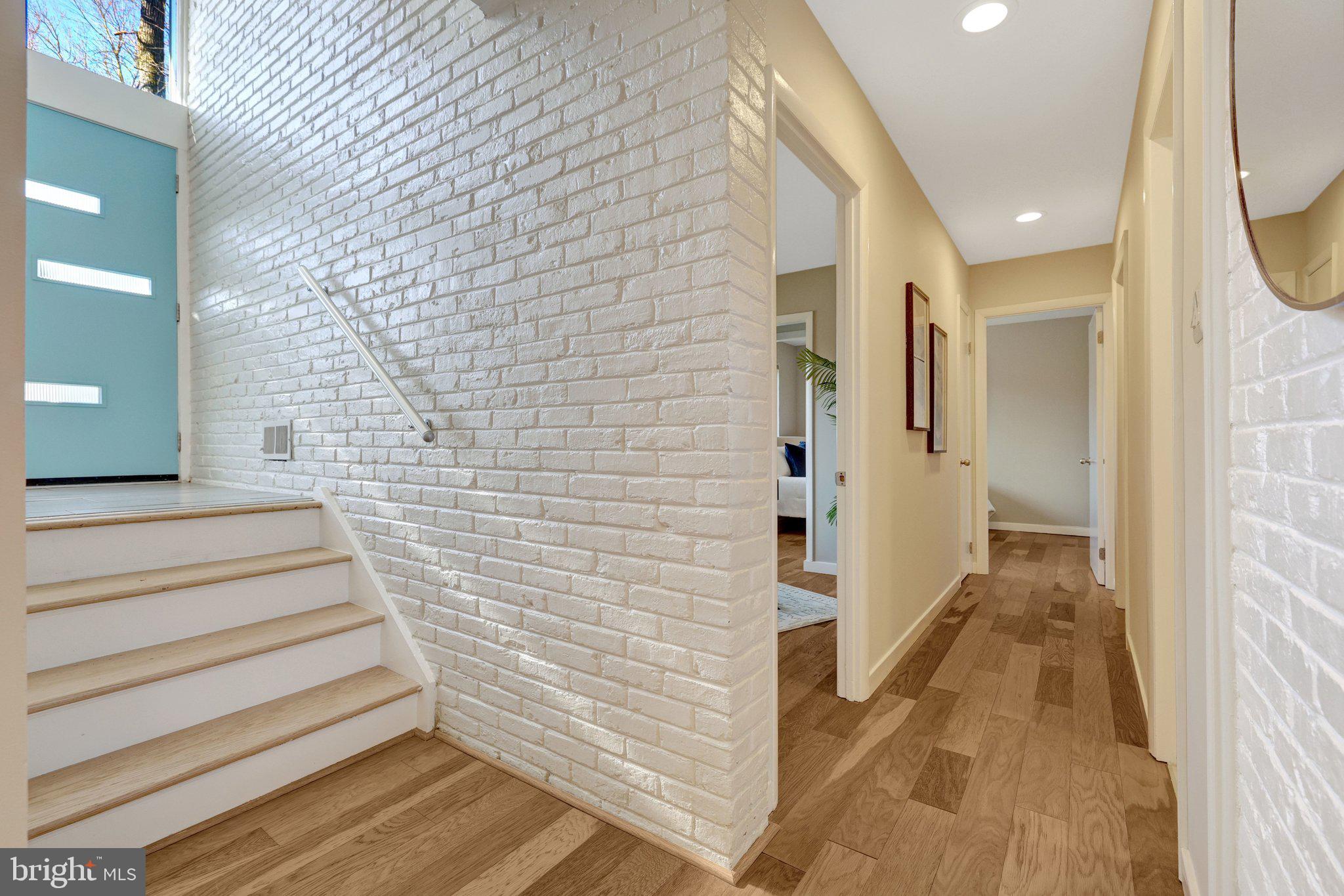 MANTUA - Residential