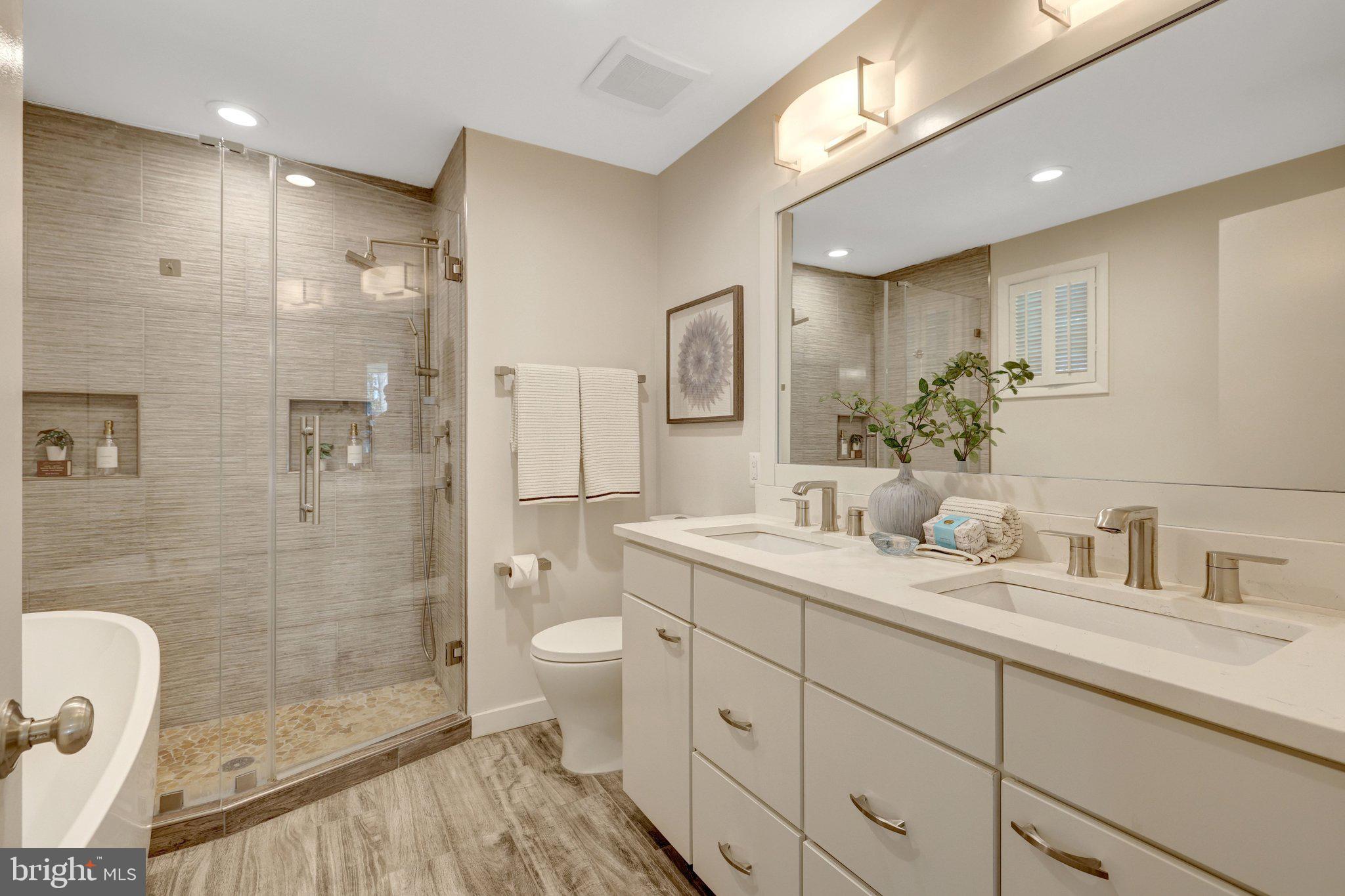 MANTUA - Residential