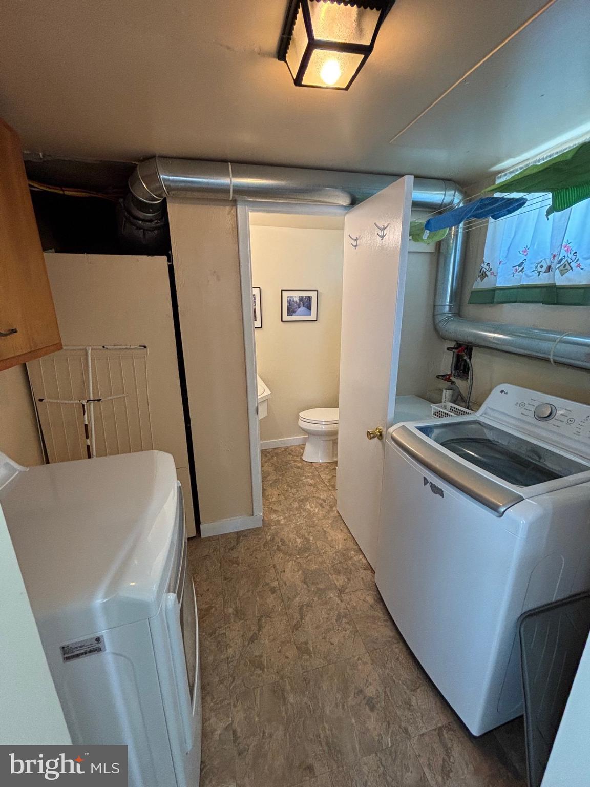 BELMONT TERR - Residential