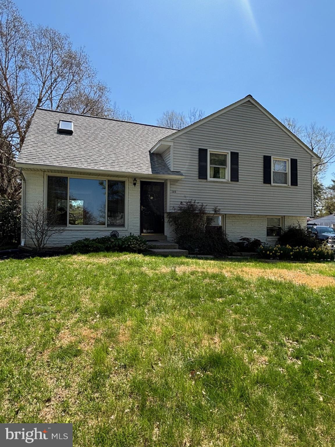 BELMONT TERR - Residential