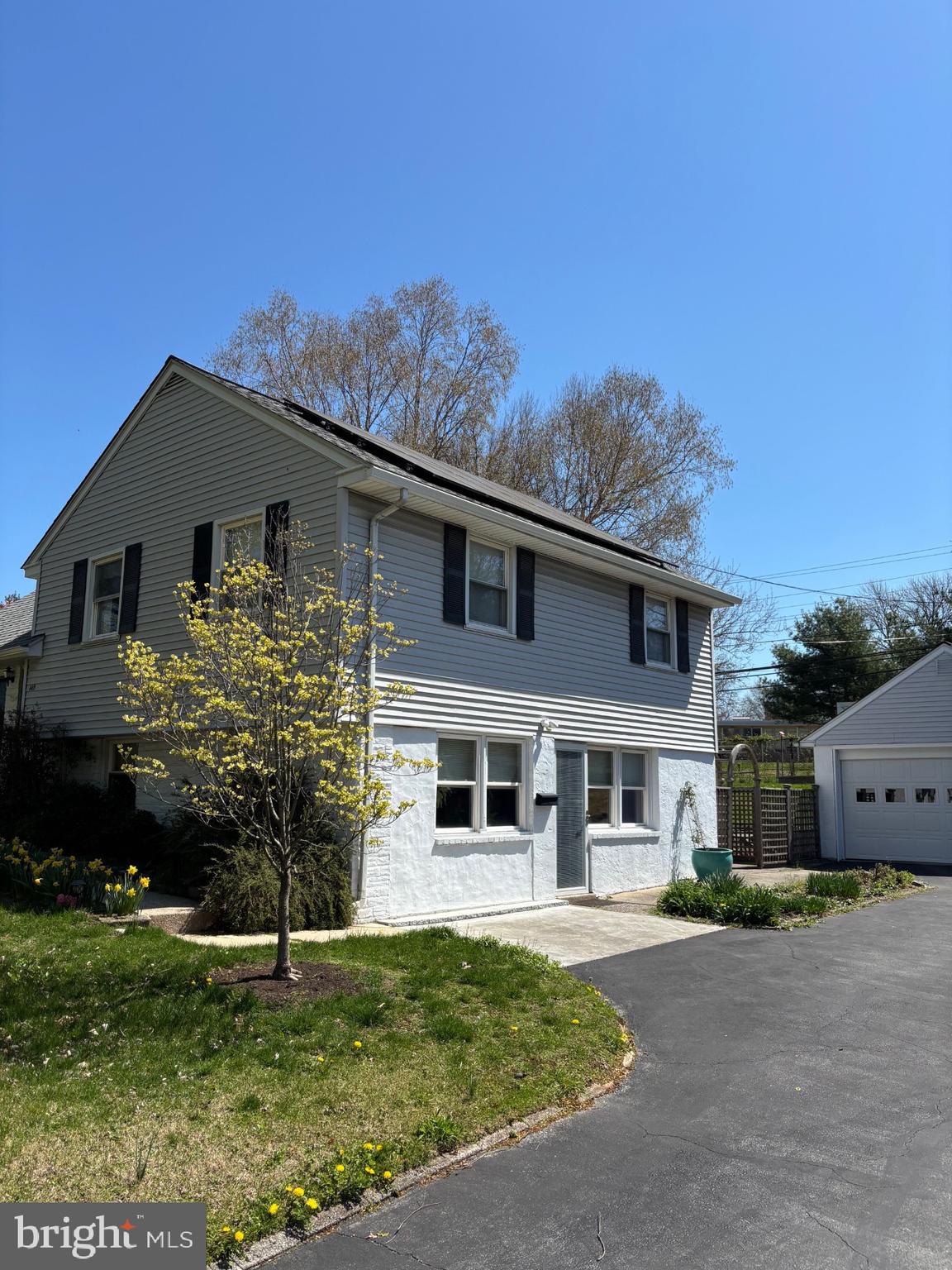 BELMONT TERR - Residential