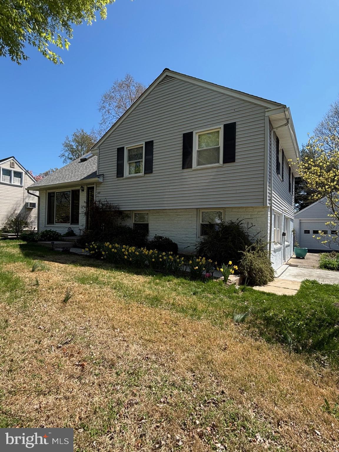 BELMONT TERR - Residential