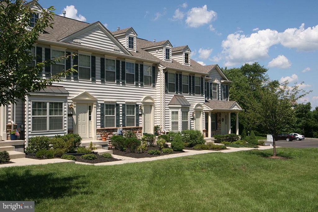 Photo of 4168 Signature Dr, DOYLESTOWN, PA 18902 (MLS # PABU2110326)