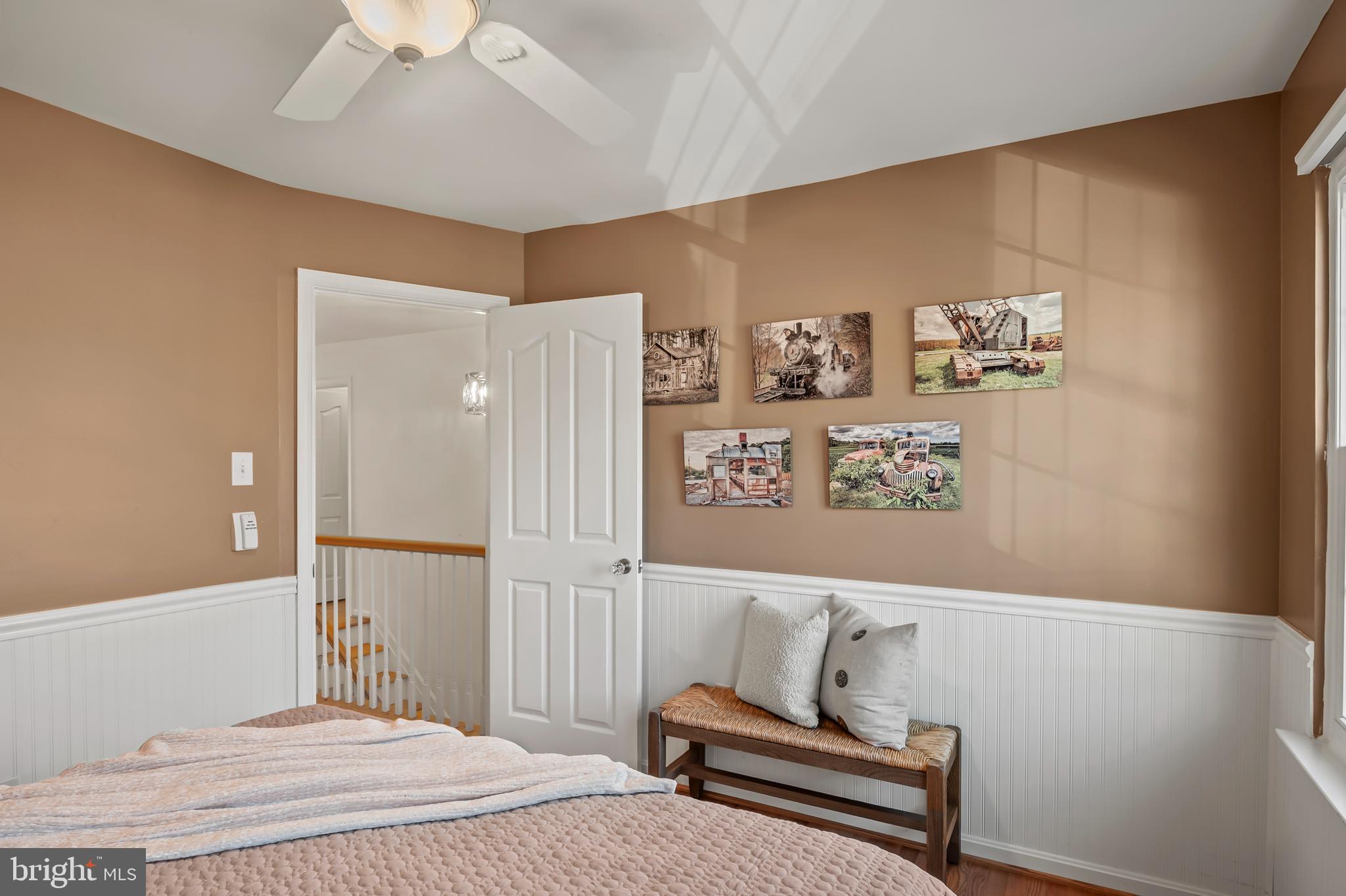 VILLAGE OF RIVER HILL - Residential