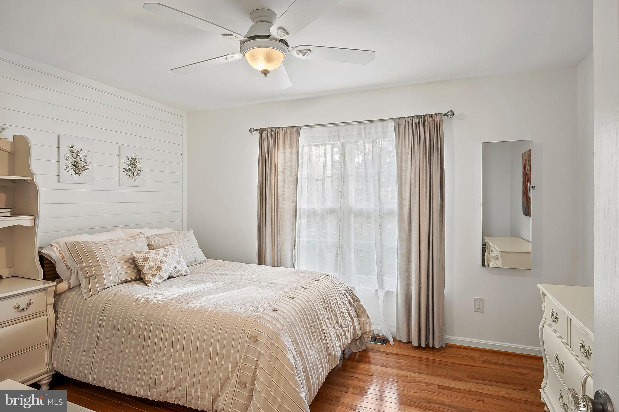 VILLAGE OF RIVER HILL - Residential