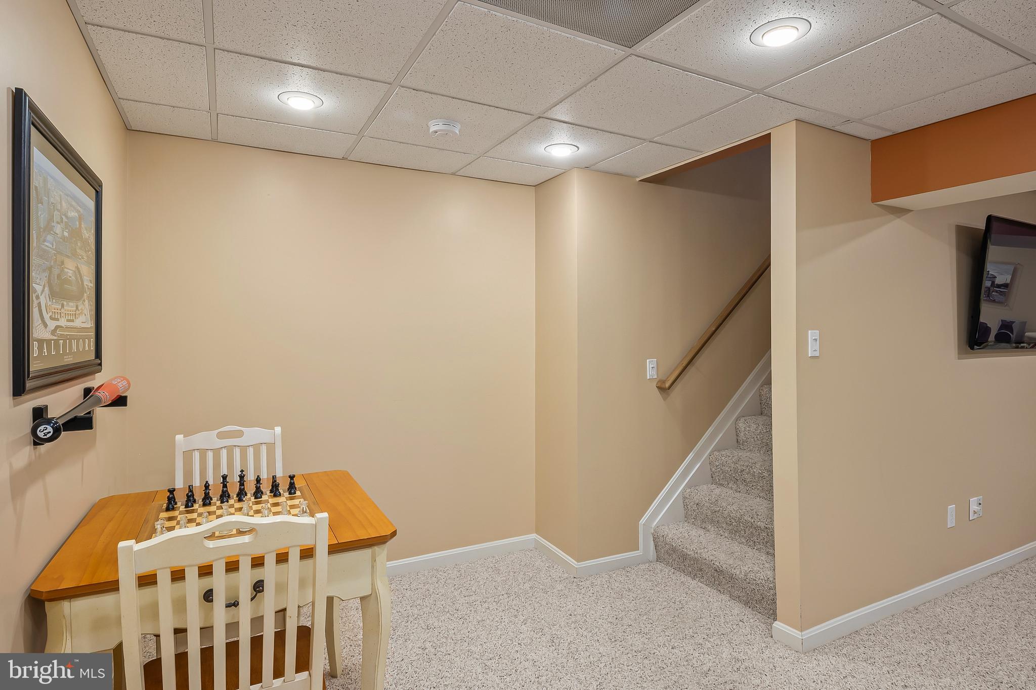 VILLAGE OF RIVER HILL - Residential