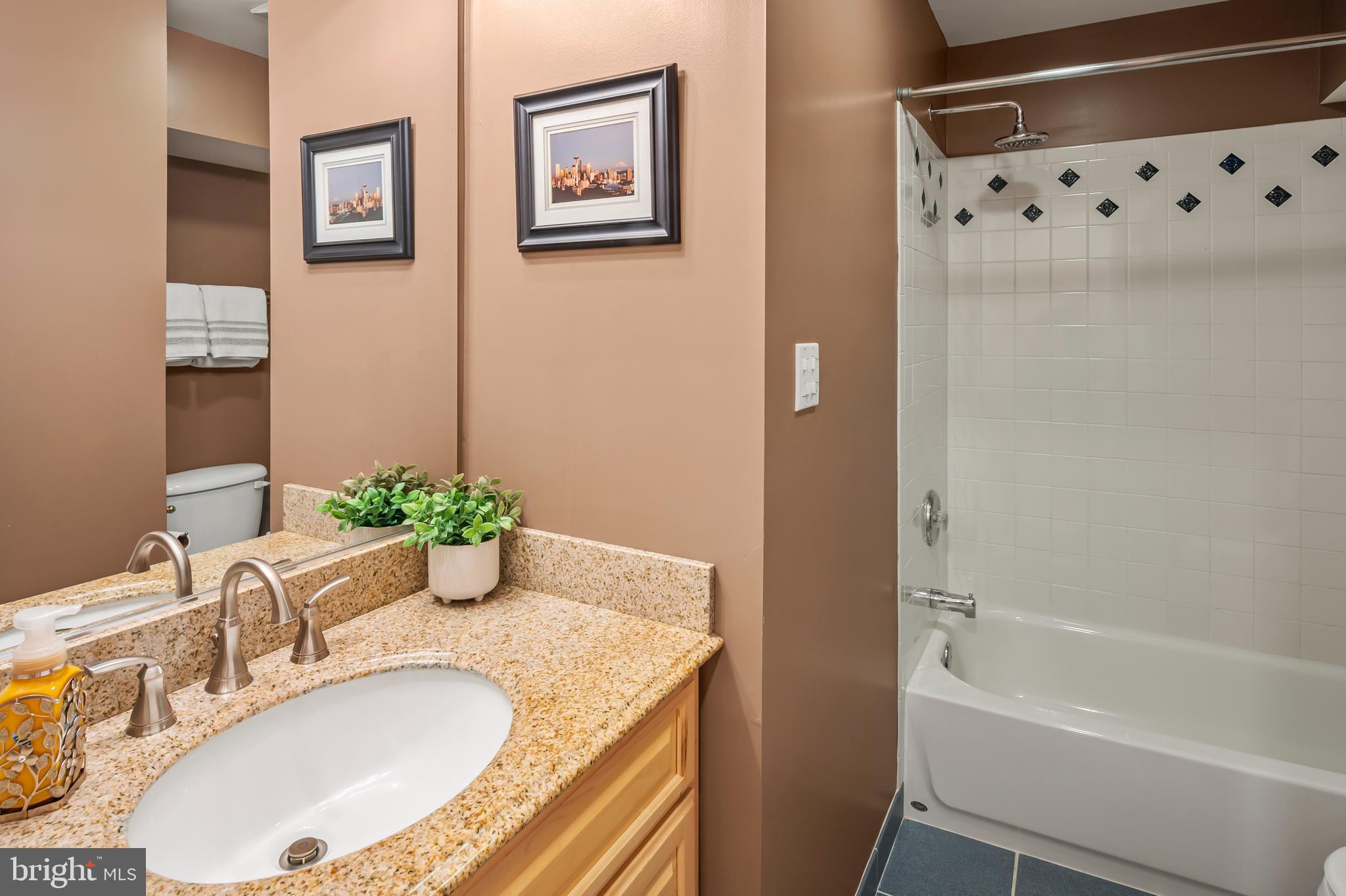 VILLAGE OF RIVER HILL - Residential