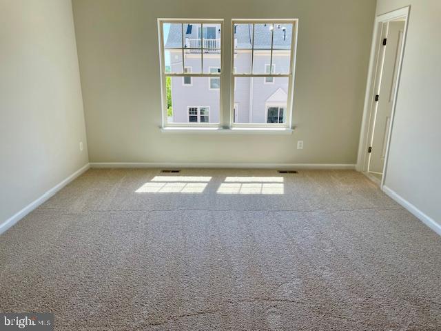 POTOMAC STATION MARKETPLACE - Residential