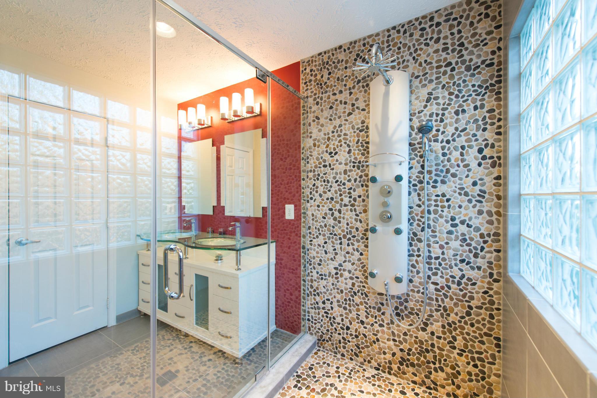 WATERFORD - Residential