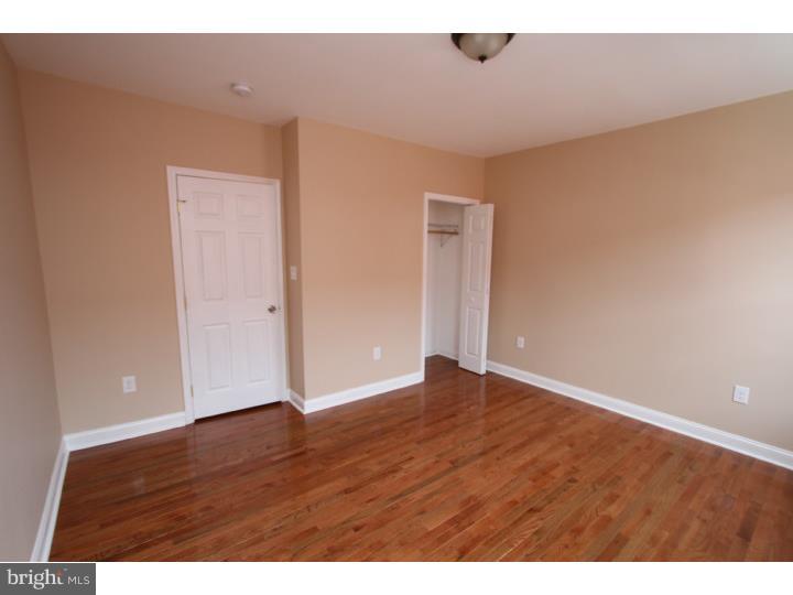 PORT RICHMOND - Residential