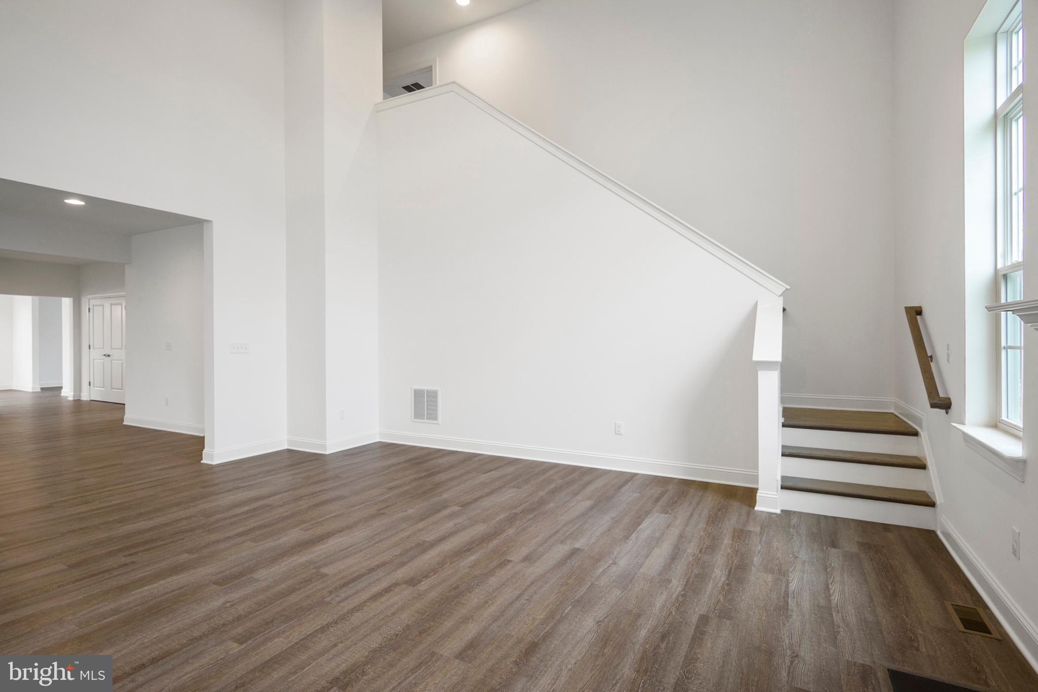 GREENE HILL FARM EST - Residential