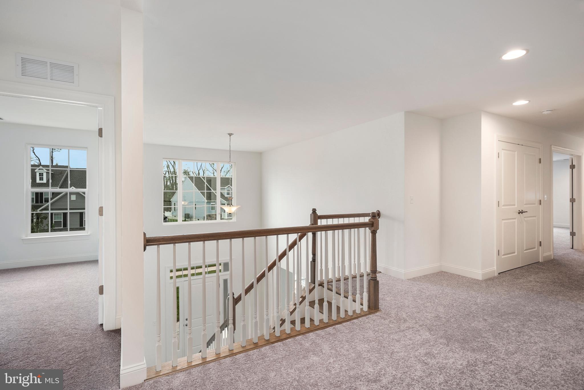 GREENE HILL FARM EST - Residential