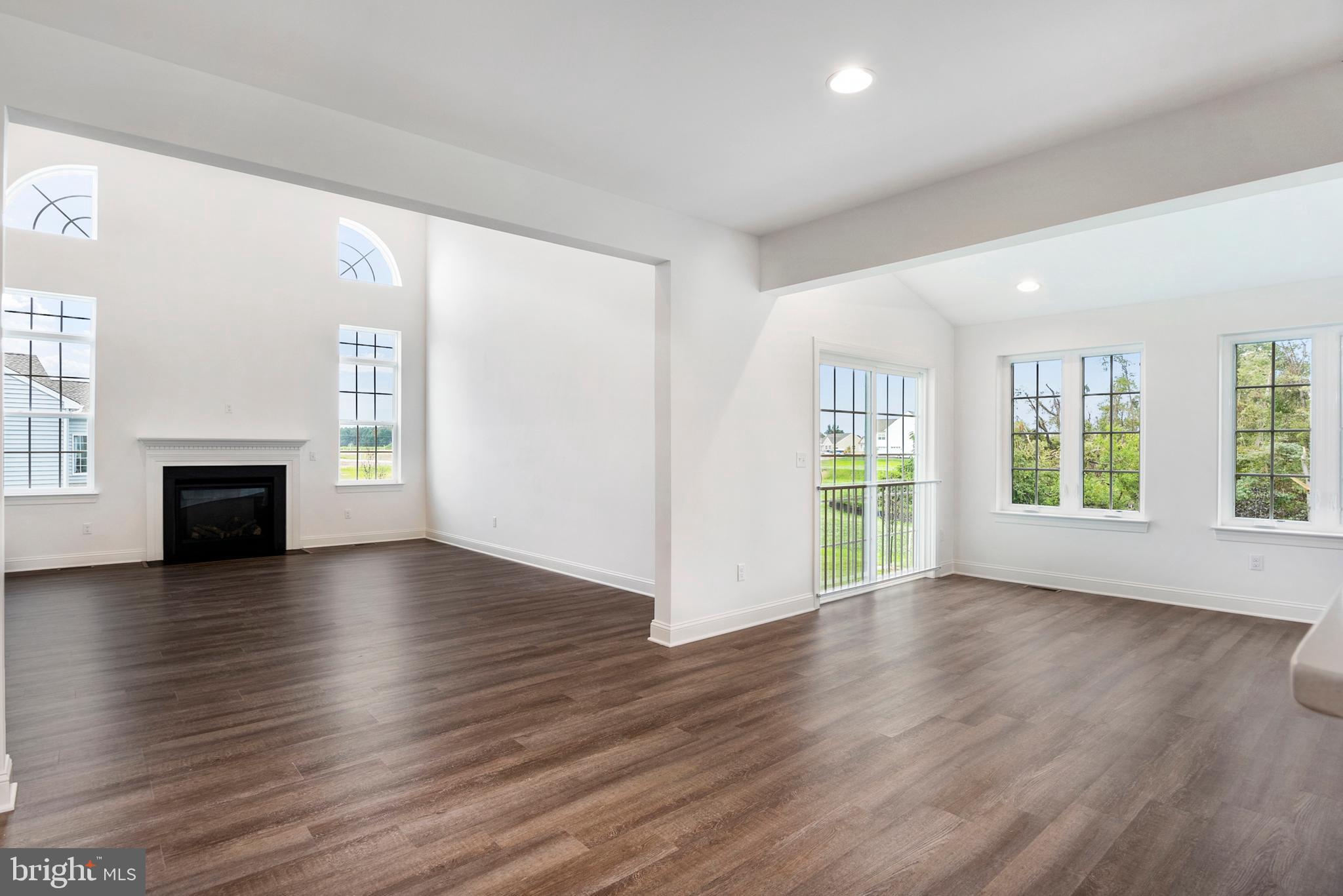 GREENE HILL FARM EST - Residential