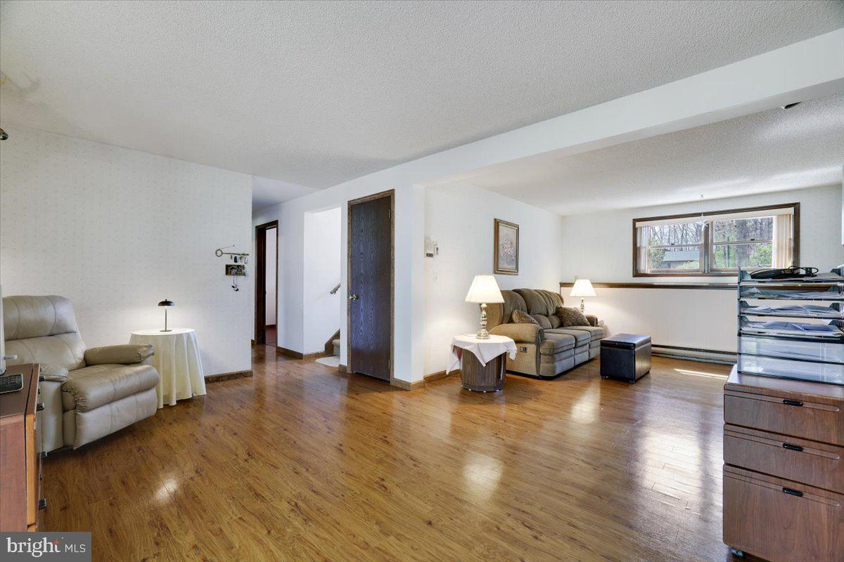 APPENZELL ESTATES - Residential