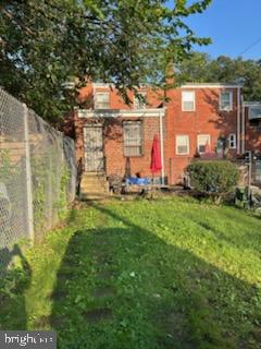 537 42ND STREET NE