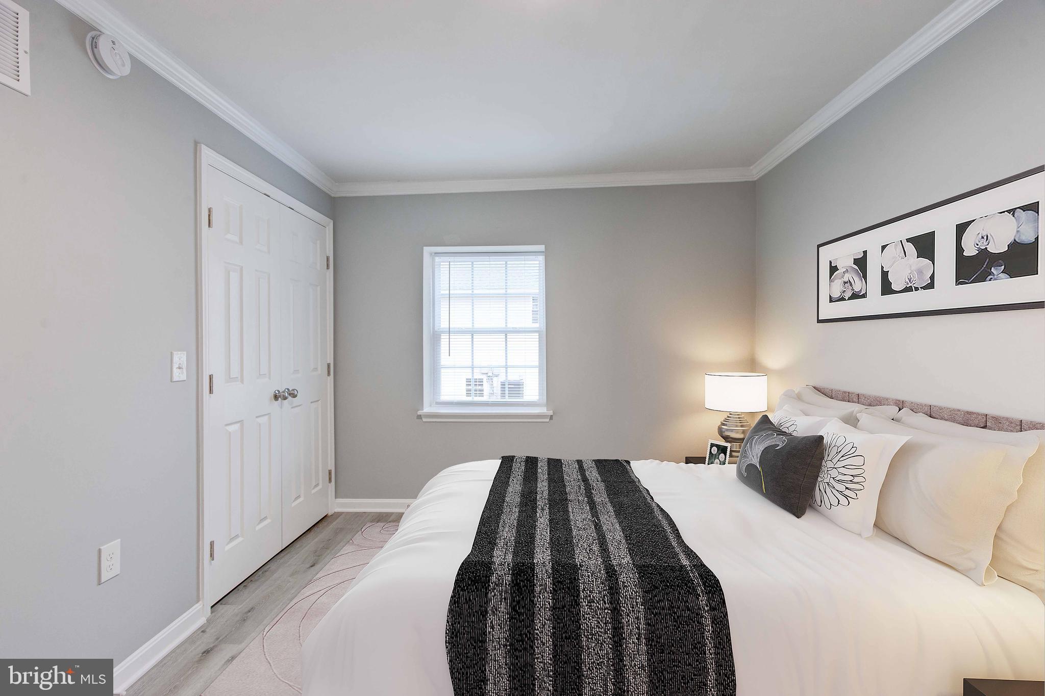 PASADENA - Residential