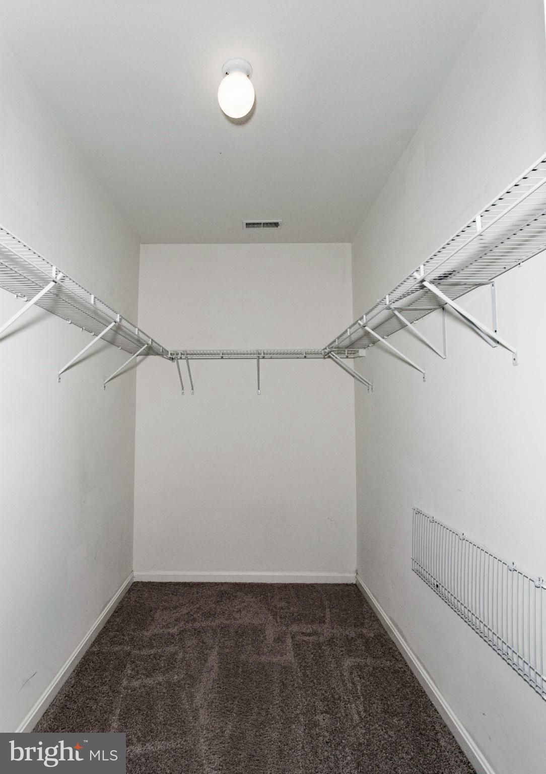 HIGH VIEW AT HUNT VALLEY - Residential Lease