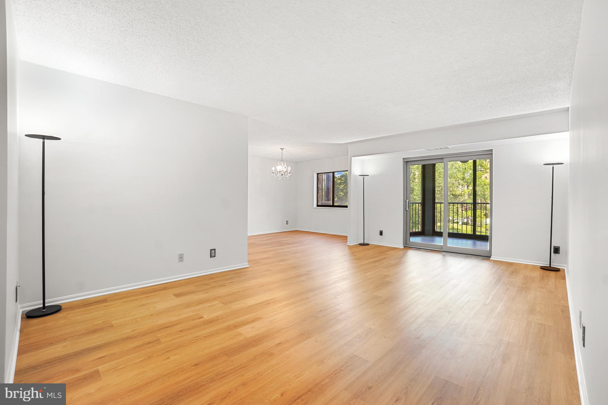 Photo 1 of 101 — 5902 MOUNT EAGLE DRIVE 315, ALEXANDRIA, VA 22303