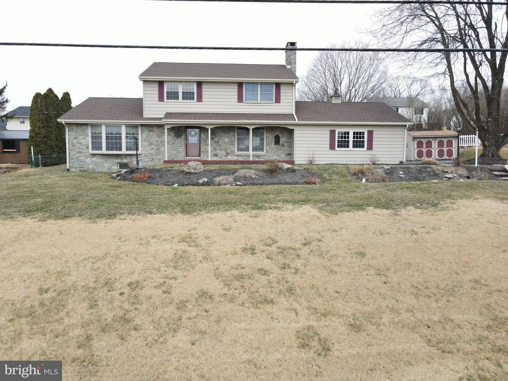 Photo of 137 Hill Road, NEW HOLLAND, PA 17557 (MLS # PALA2066714)