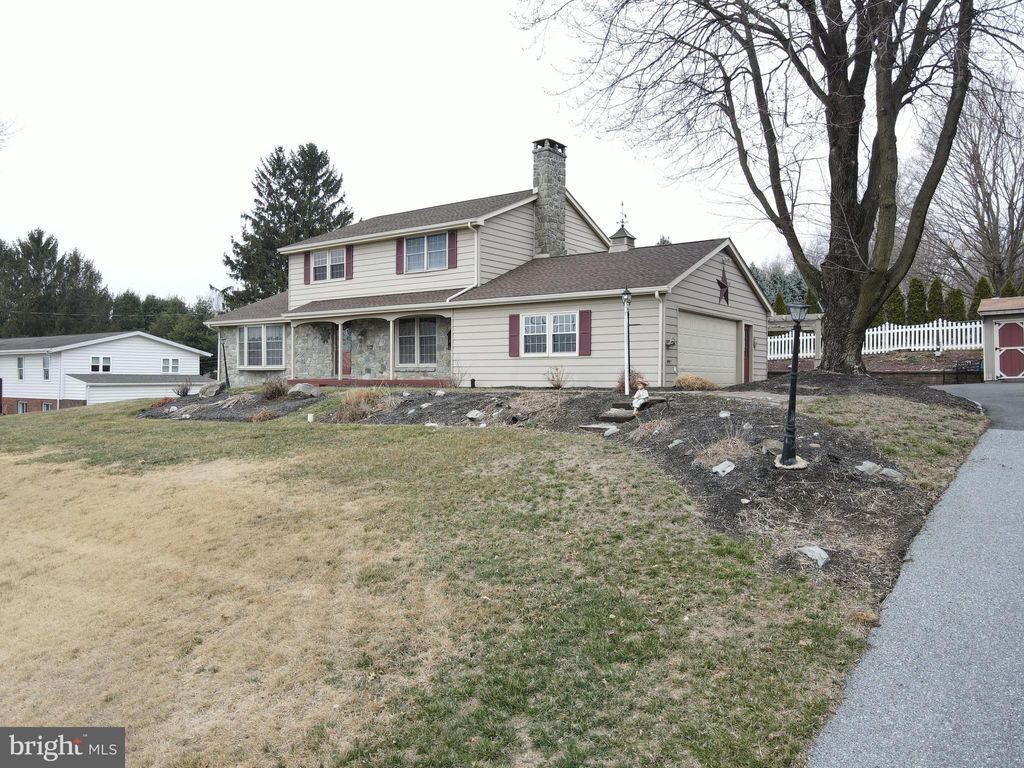 Photo of 137 Hill Road, NEW HOLLAND, PA 17557 (MLS # PALA2066714)