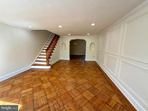 Townhouse For Sale - 5205 Westford Road<br/> PHILADELPHIA, PA 19120