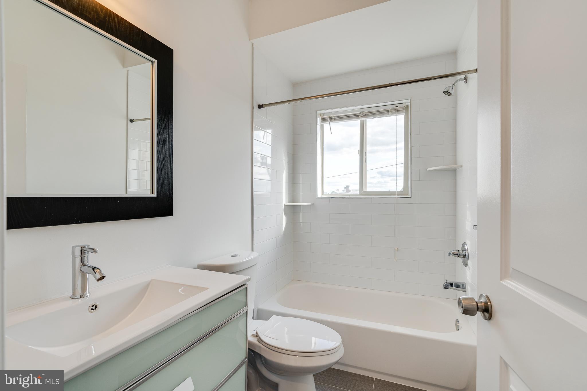 GRADUATE HOSPITAL - Residential