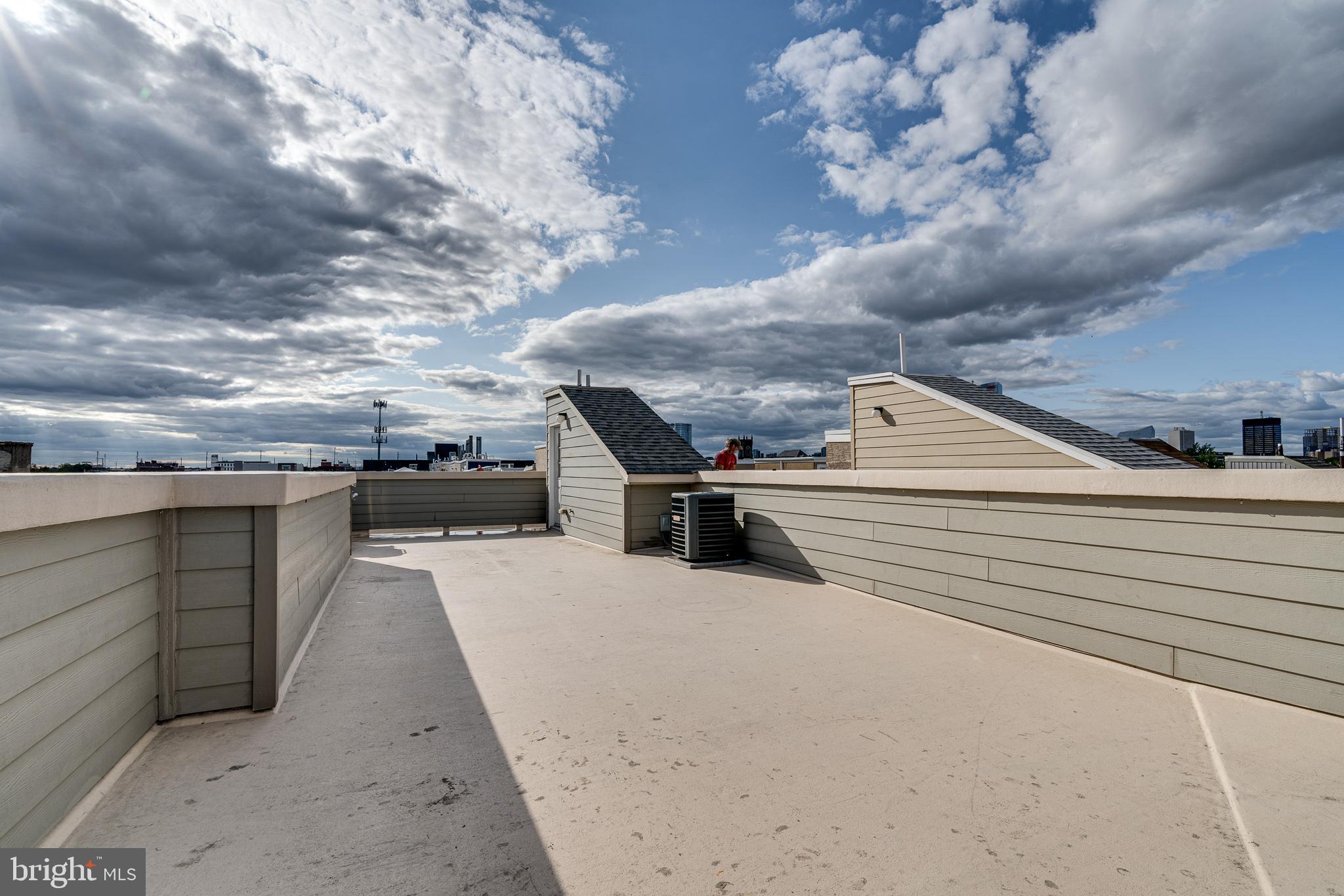 GRADUATE HOSPITAL - Residential