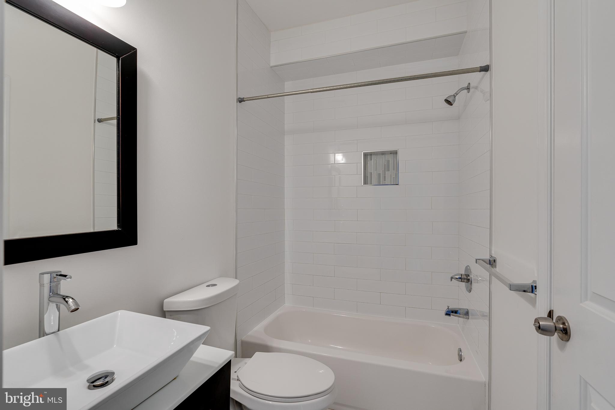 GRADUATE HOSPITAL - Residential