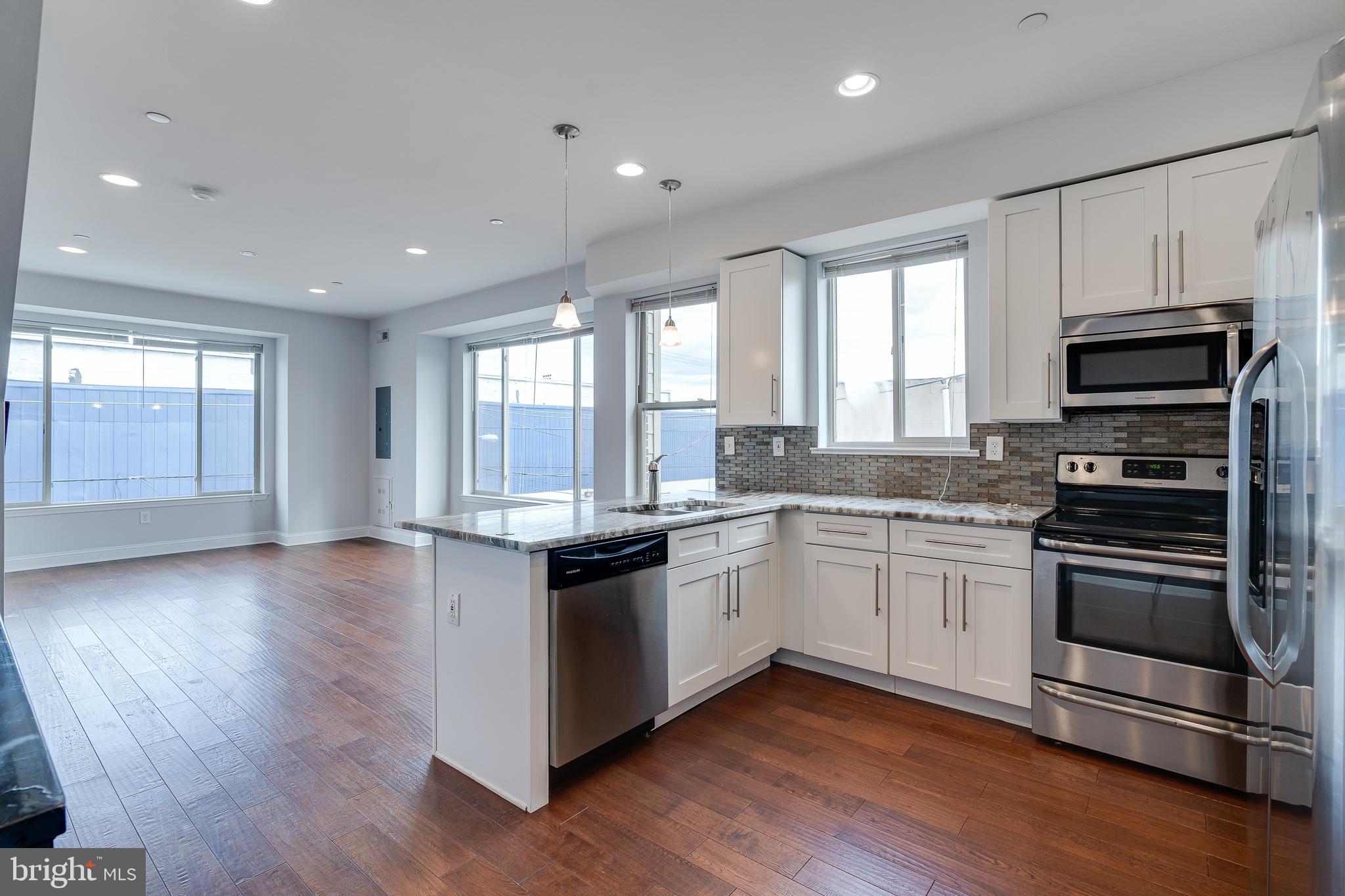 GRADUATE HOSPITAL - Residential