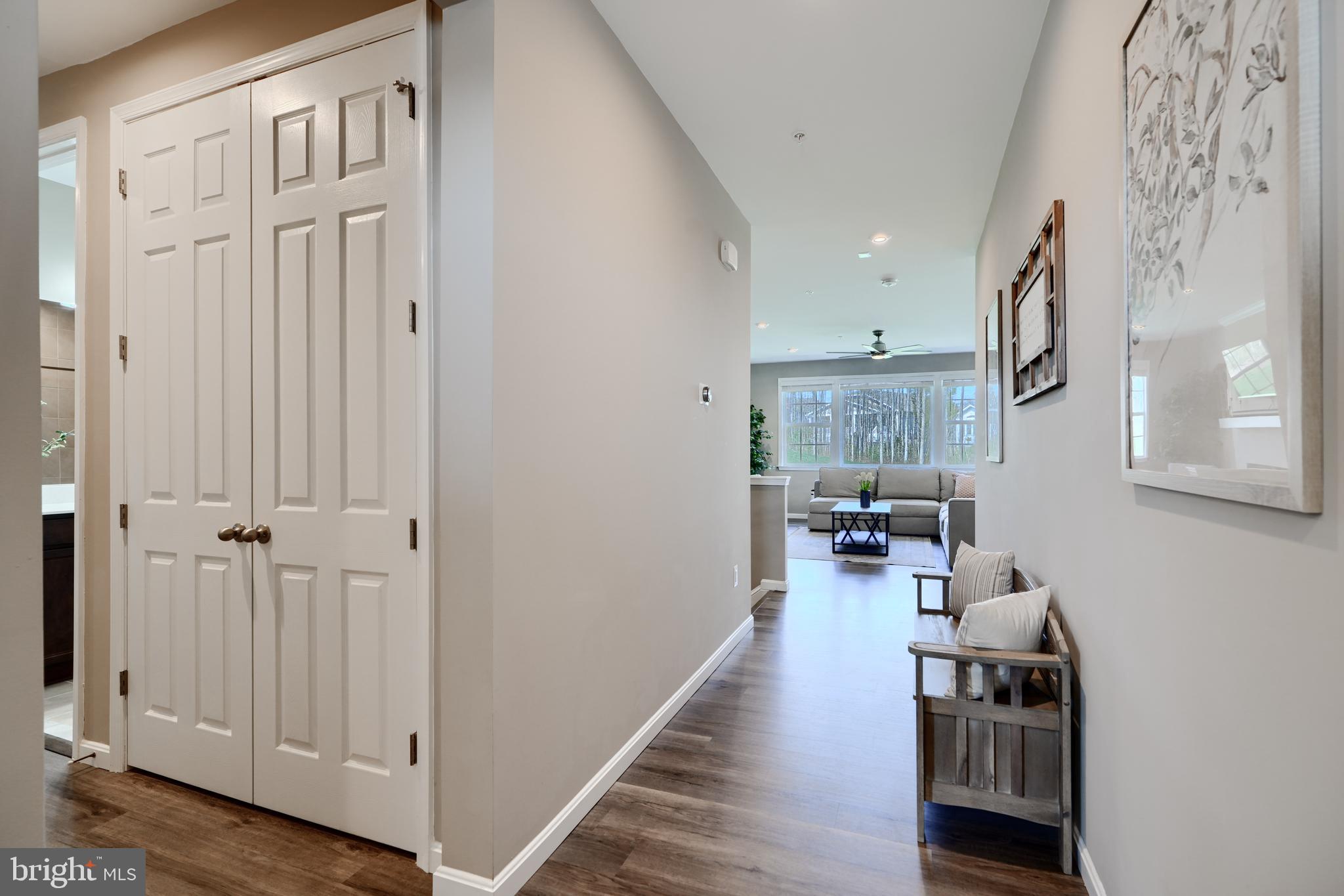 502 TABASCO CAT COURT