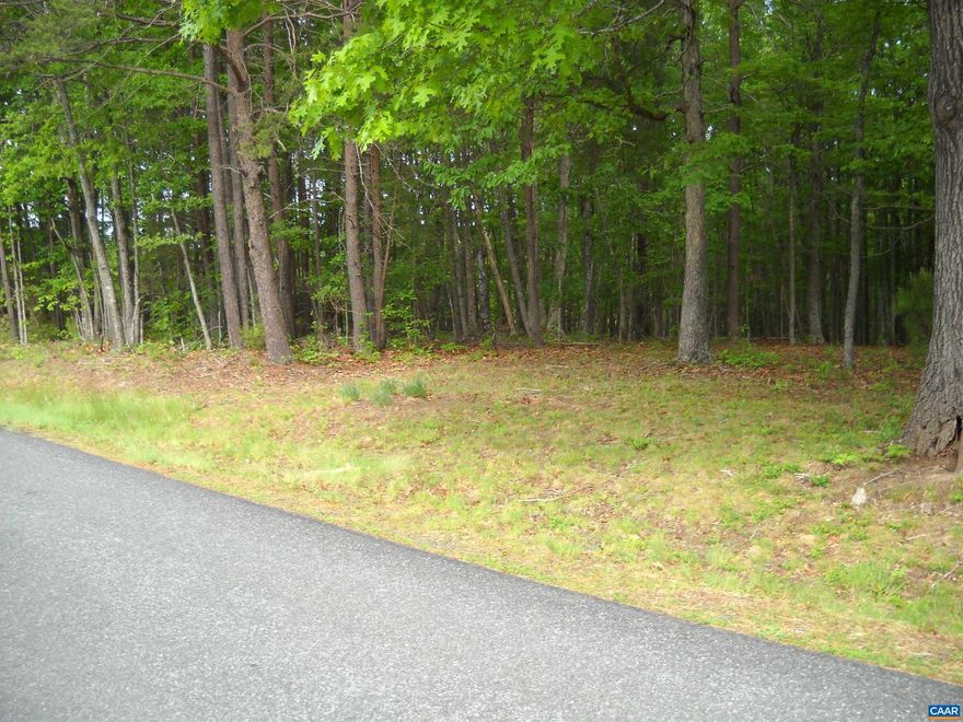 Attractively treed 5 acre building parcel with frontage and views.  Approximately 3 miles from Fork Union - First Offering $79,500