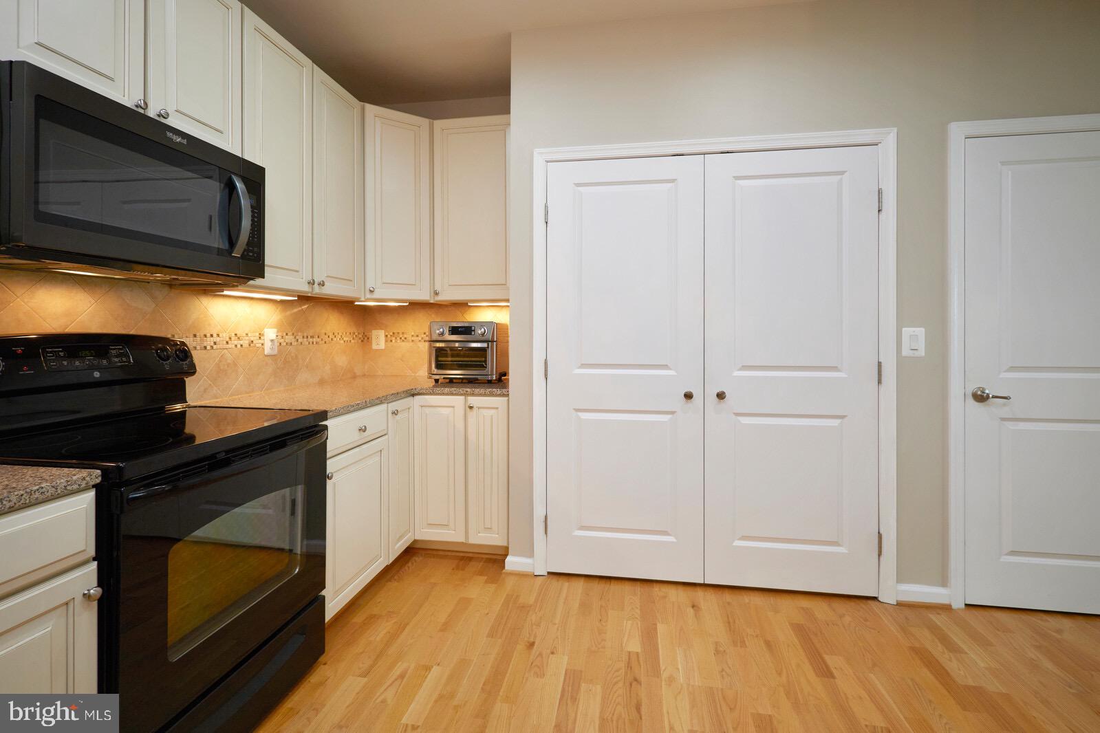 LEGACY AT CHERRY TREE - Residential