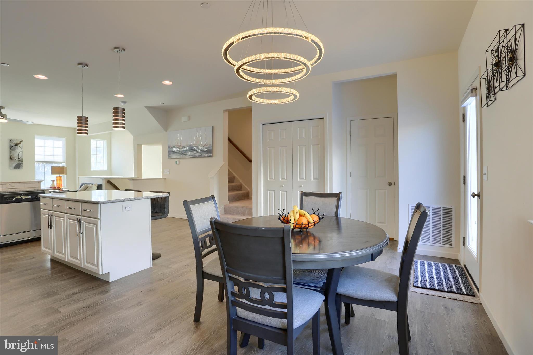 HANBURY COURT AT WINDING HILLS - Residential