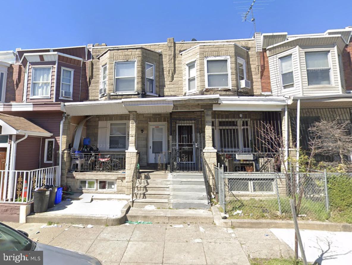 PHILADELPHIA - Residential