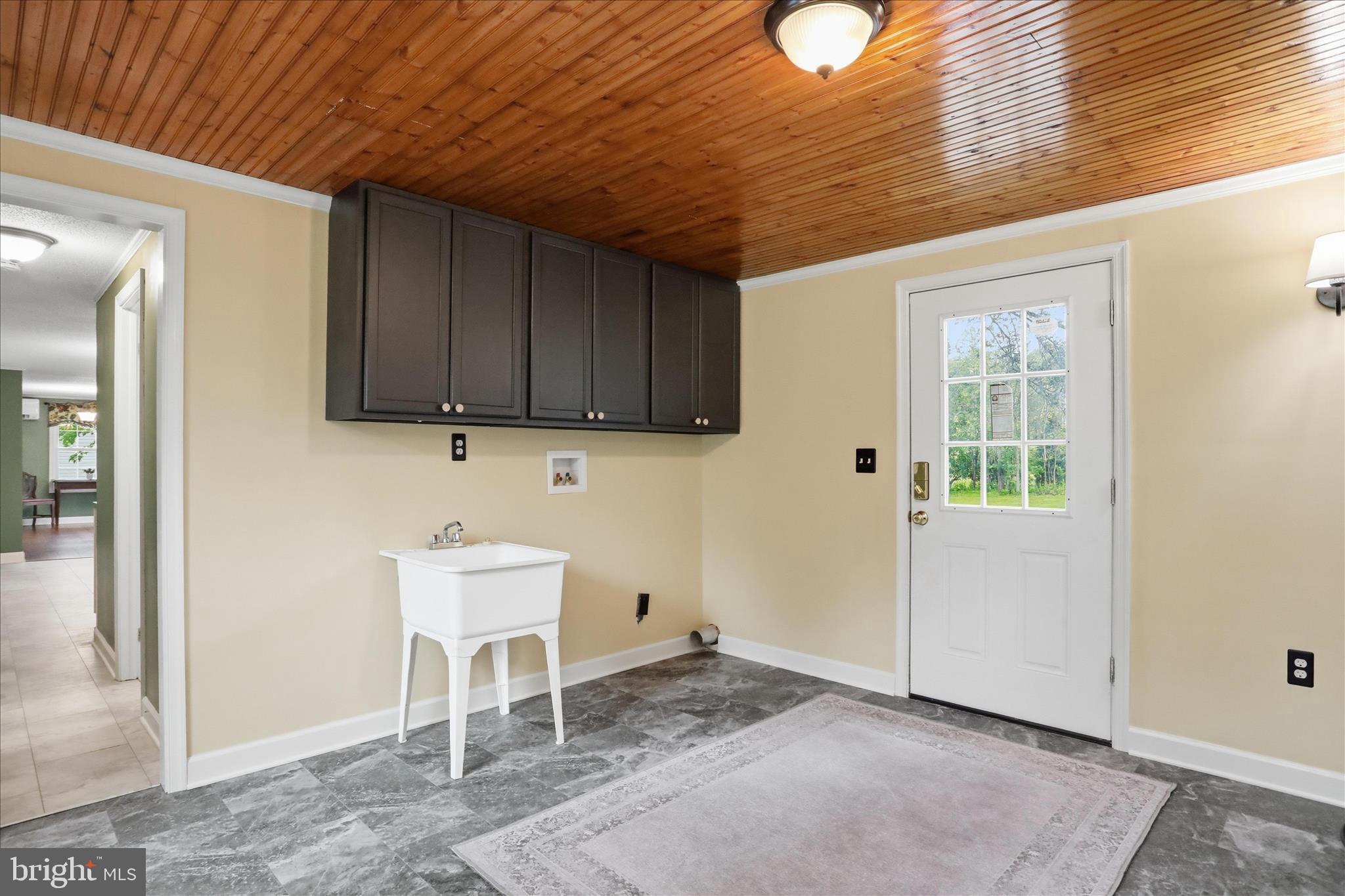 SHASTA EAST - Residential