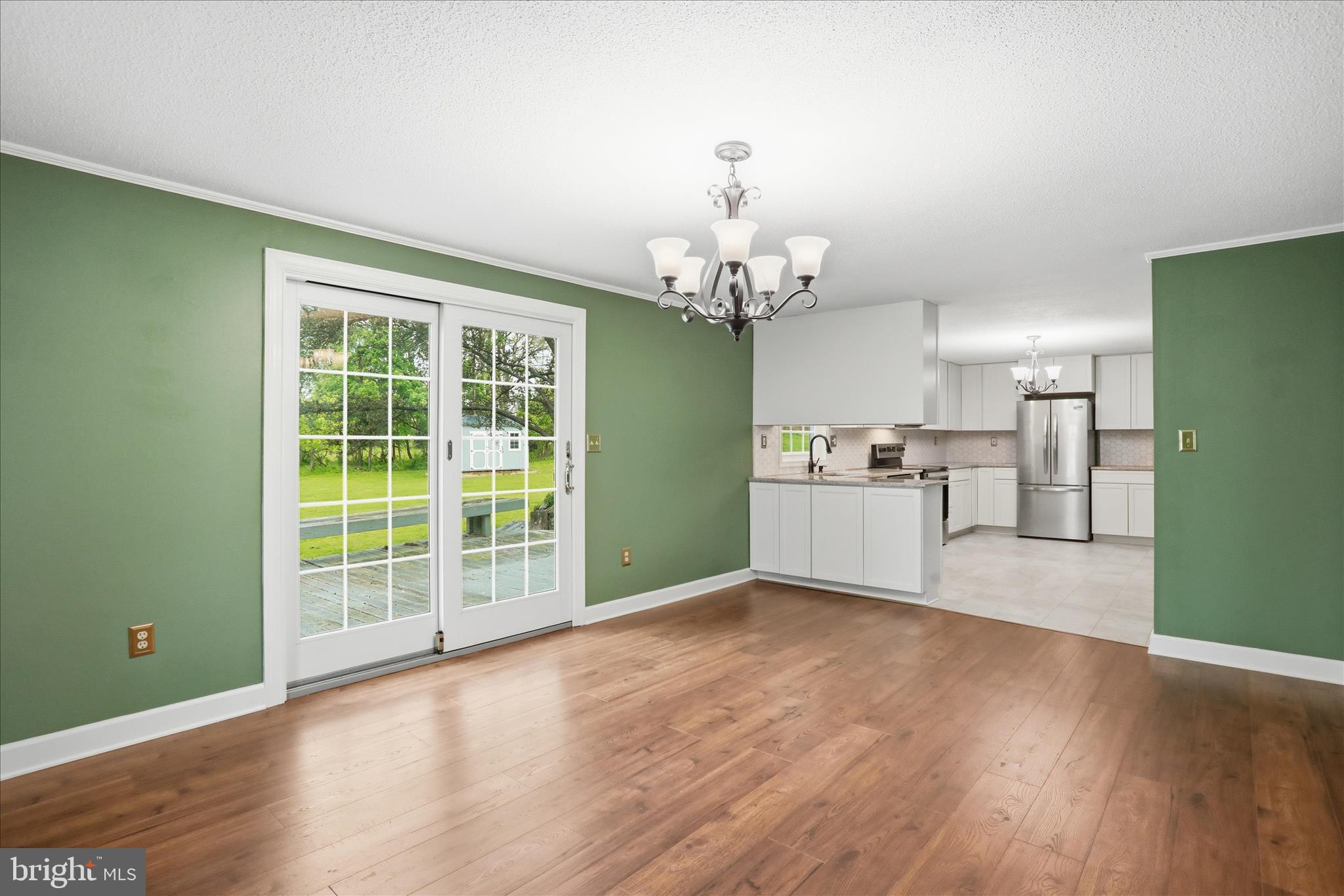 SHASTA EAST - Residential