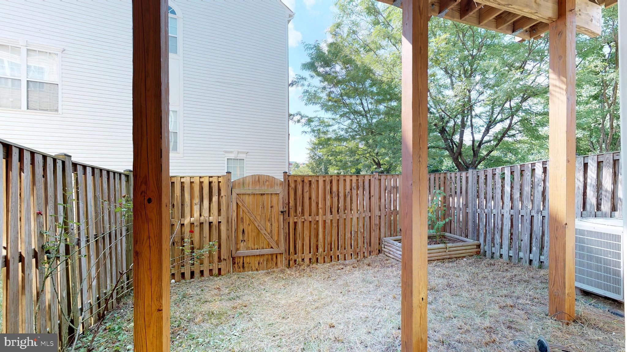 WOODLAND PARK - Residential Lease