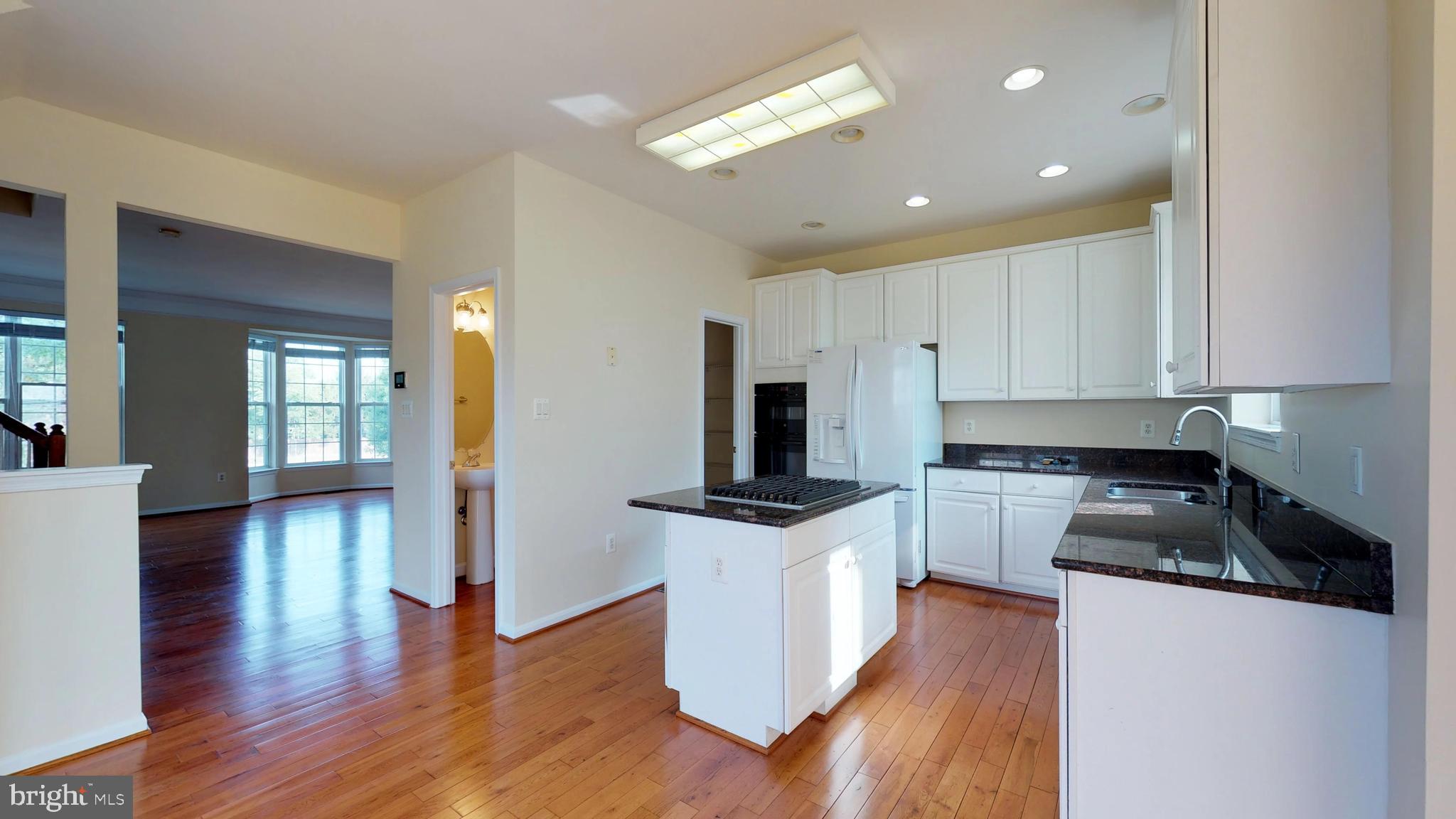 WOODLAND PARK - Residential Lease