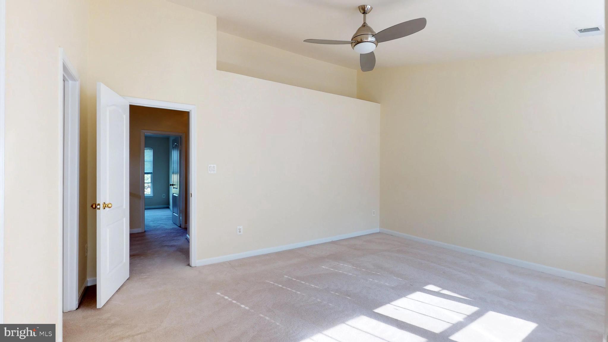 WOODLAND PARK - Residential Lease