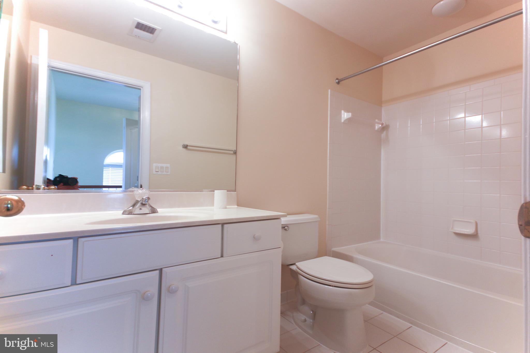 WOODLAND PARK - Residential Lease